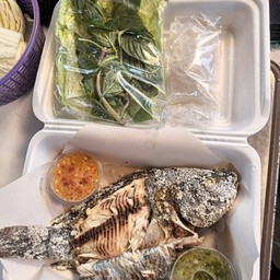 ปลาเผาย่างสมุนไพร