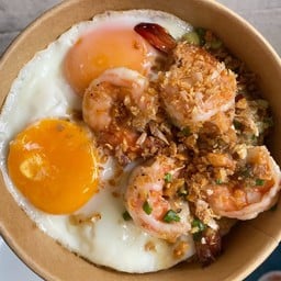 ข้าวไข่ดาวกุ้งกระเทียม