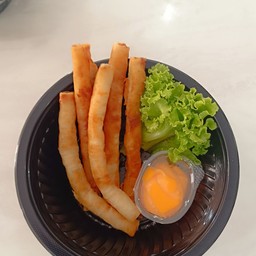 ปอเปี๊ยะกุ้ง+ซอสชีส