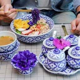 เรือนเส้น ก๋วยเตี๋ยวสุโขทัยเส้นอัญชันโบราณ พิจิตร