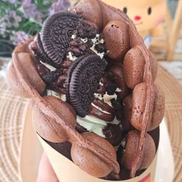 วาฟเฟิลฮ่องกง วิปครีมโอรีโอ้