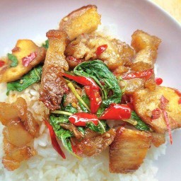 สายรุ้ง ตามสั่ง ยำแซ่บ