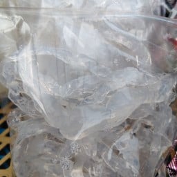 พัดยำแซ่บเสียบไม้ เจริญกรุง 109