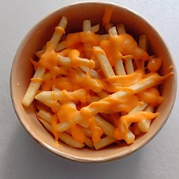 แฟรนฟรายราดชีส