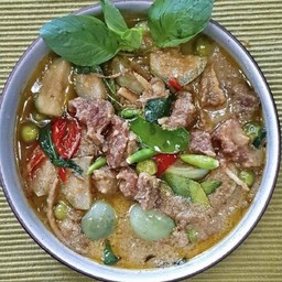 แกงเขียวหวานเนื้อนุ่มขุนช้าง  (สูตรโบราณเข้มข้น)