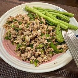 โขมพัสต์ ลาบรถเข็น