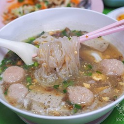 ก๋วยจั๊บญวนอุบล by E"Bee