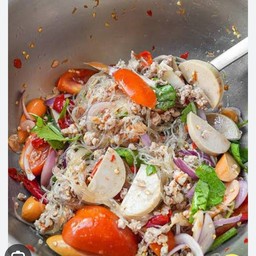 ยำวุ้นเส้น