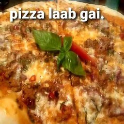 พิซซ่า ลาบไก่