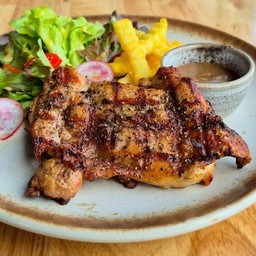 กพอ สเต็กเฮาส์ แอนด์ บิสโทร