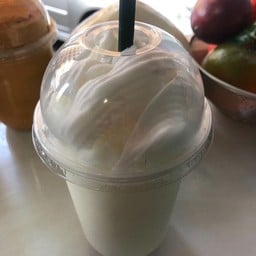 น้ำมะพร้าวนมสดปั่น& ชามั๊ย 1