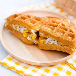 วาฟเฟิลข้าวโพด+มะพร้าวอ่อน