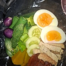 ข้าวคลุกน้ำพริก - ตลาดเซฟวัน