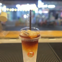 ชาไทย ชาชีส ชาเงาะ ชาผลไม้