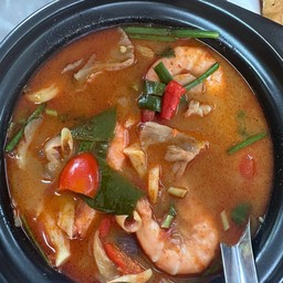 ต้มยำกุ้ง (Tom Yum with Shrimp)