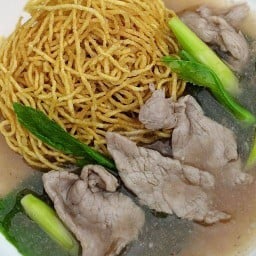 จีจี้ ราดหน้าหมูระเบิด ตลาดสาย 2