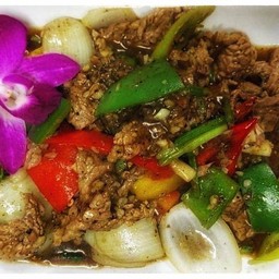 เนื้อผัดพริกไทยดํา