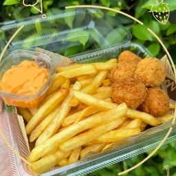 ทอดทานเล่น ชุดเล็ก ( ไก่ป๊อป เฟรนฟราย)