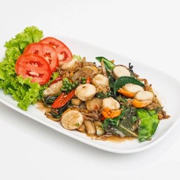 หอยเชลล์ผัดฉ่า