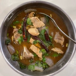 ต้มขมเครื่องในเนื้อ