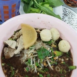 ก๋วยเตี๋ยวหน้าล้าน