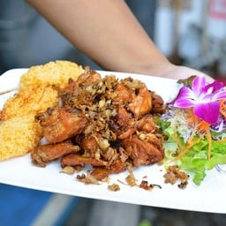 ข้าวจี่+ไก่ทอดมะแขว่น