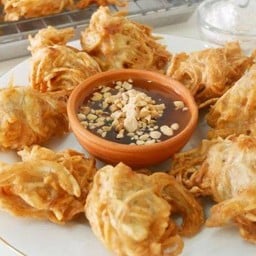 เผือกทอด