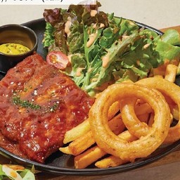 ซี่โครงหมูคูโรบูตะอบซอสบาร์บีคิว (Half)