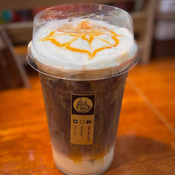 คาราเมลมัคคิอาโต เย็น