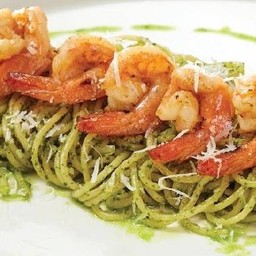 สปาเกตตี้ซอสเพสโต้หน้ากุ้งย่าง