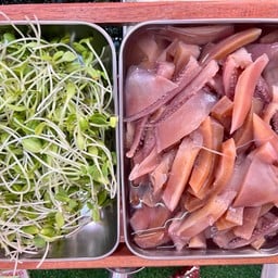 เหินห่าวชาบูหม่าล่าทั่ง ตลาดไนท์พลาซ่า มน.