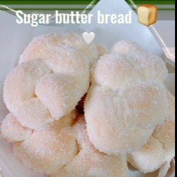 [อร่อยซ่ากับโค้ก] ขนมปัง น้ำตาล เนยสด (1ชิ้น) +  โค้ก ออริจินัล (กระป๋อง) 