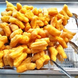 ปาท่องโก๋ชุดใหญ่