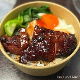 ข้าวขาหมูหมูแดงหมูกรอบพ่อลูกอ่อนสาขาบิ๊กซีมหาชัย 2