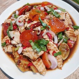 ยำไข่แดงหมูยอ
