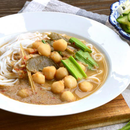 ขนมจีนน้ำยาป่า