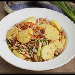 ผัดเต้าหู้หมูสับ