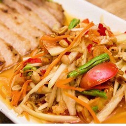 ตำไทยคอหมูย่าง