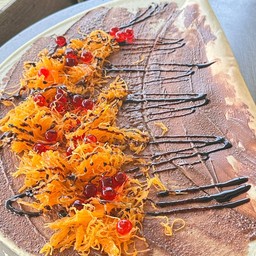 ช็อกโกแลตเฮเซลนัท / ฝอยทอง / เยลลี่แดง