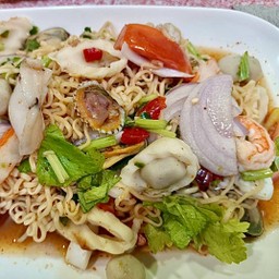 ยำมาม่าทะเล