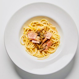 สปาเกตตี้ซอสครีมแฮมเห็ด