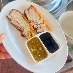 หมูกรอบดูไบ