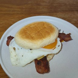 English Muffin Brekkie