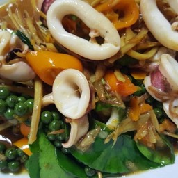 หมึกผัดฉ่า