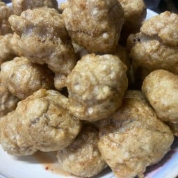 ลูกชิ้นปลาระเบิด