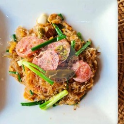 แหนมผัดไข่