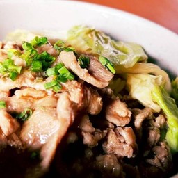 ข้าวหน้าหมูซีอิ้ว