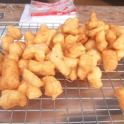 ปาท่องโก๋ 20 ตัว