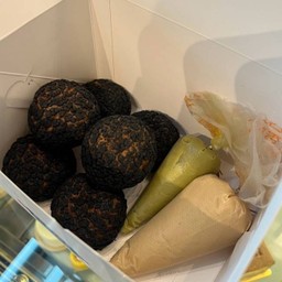 (6 pcs แยกไส้) Osaka Puff Earl Grey & Pistachio