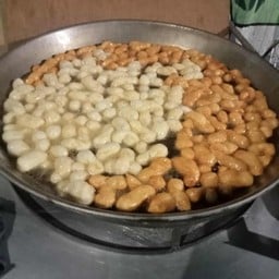 ปาท่องโก๋อร่อยไม่ซ้ำตำสูตรไม่ได้